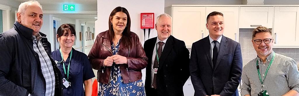 Picture of Secretary of State for Health and Social Care Wes Streeting with Council Officers and Leaders smiling at camera. 